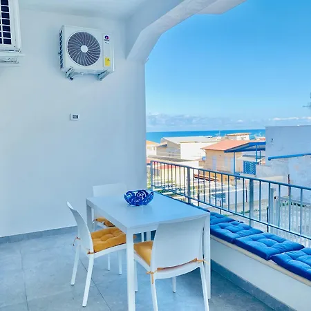 Holiday home Casa La Mama, A 150 Mt Dal Mare Alcamo